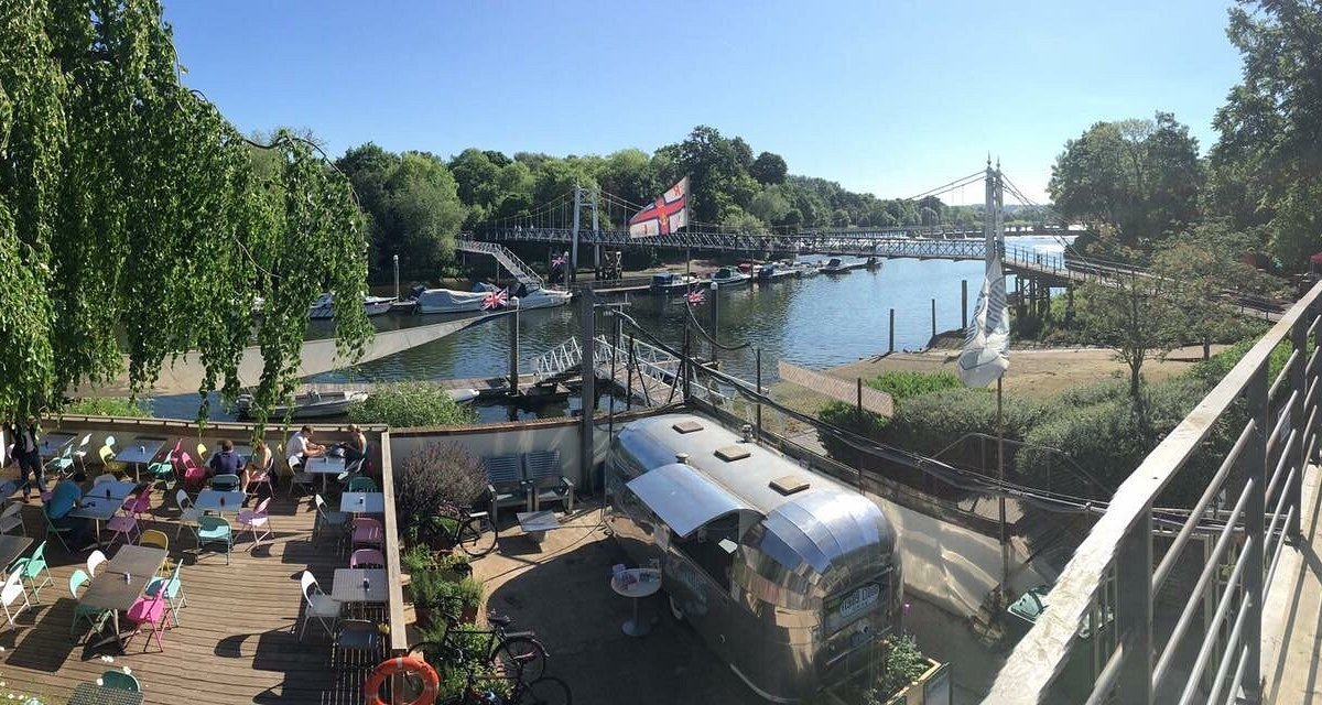 Flying Cloud Café, riverside café in Teddington